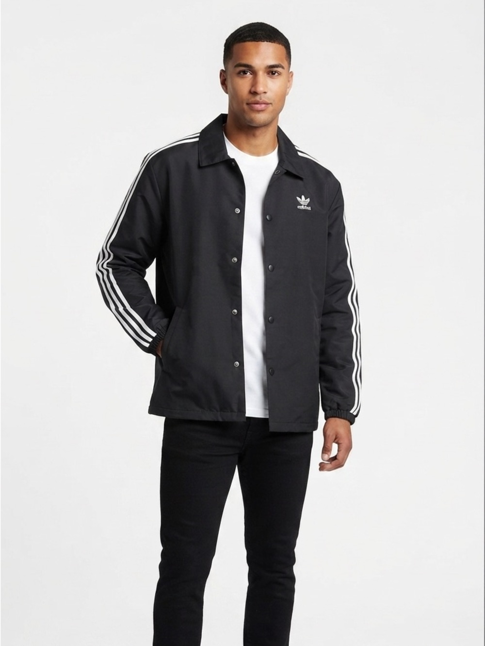 ✨ Stunning Adidas Originals Coach Jacket in Excellent Condition! ✨
